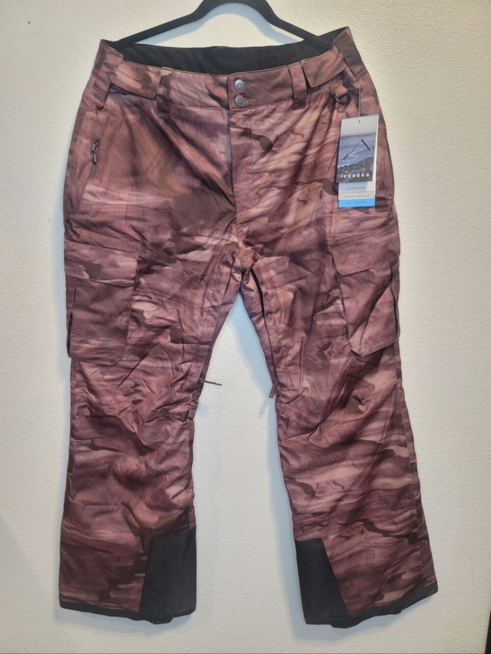 Iceburg Womens Brand New Snowpants For Sale